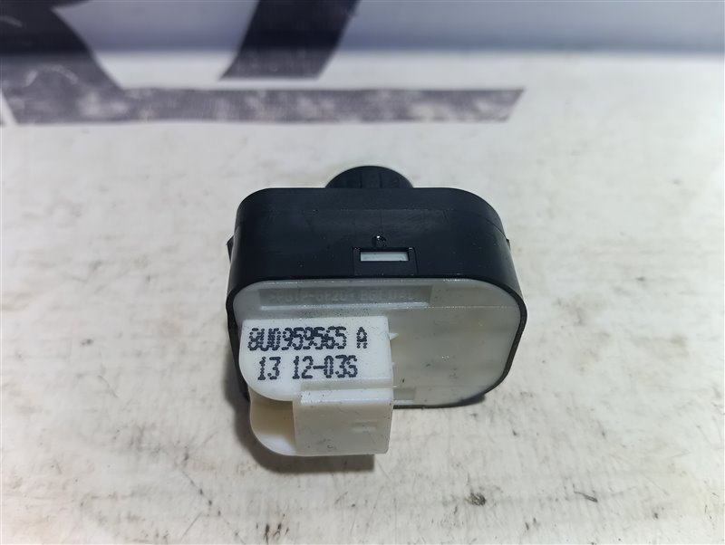 Переключатель регулировки зеркал Audi Q3 2012 8U