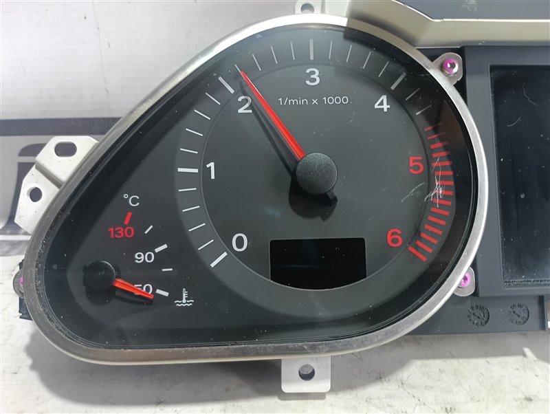 Панель приборов Audi Q7 2008 4L