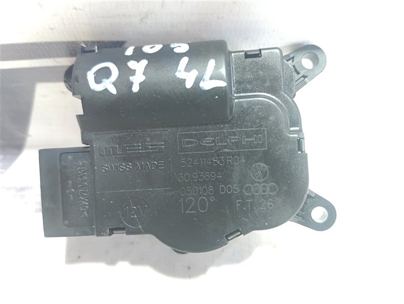 Сервопривод заслонки печки Audi Q7 2008 4L