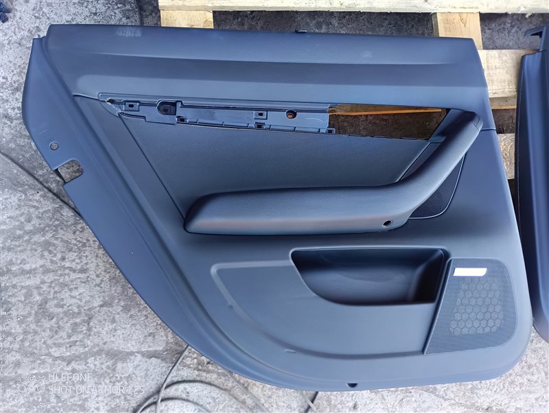 Обшивки дверей Audi A6 2010 C6