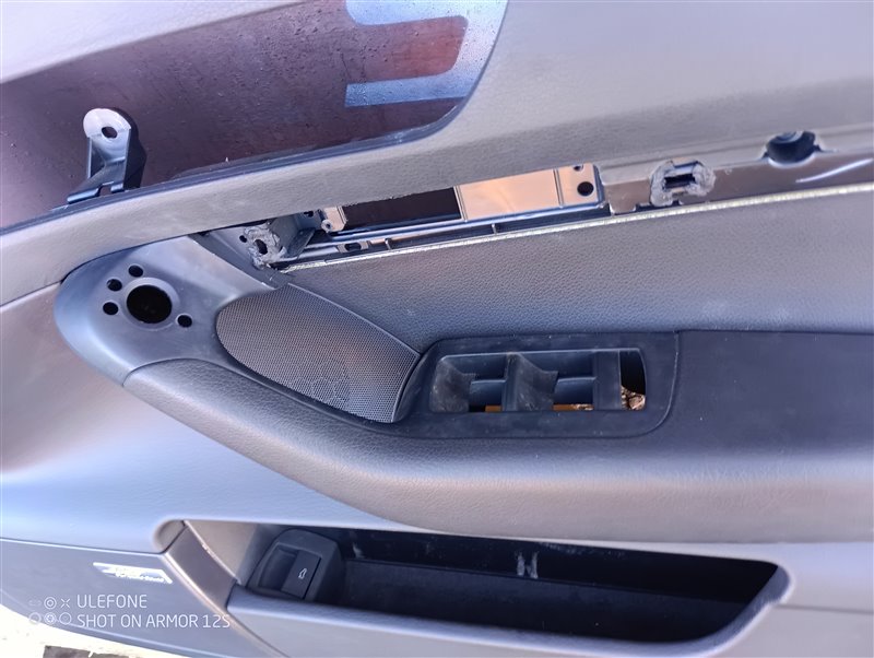 Обшивки дверей Audi A6 2010 C6