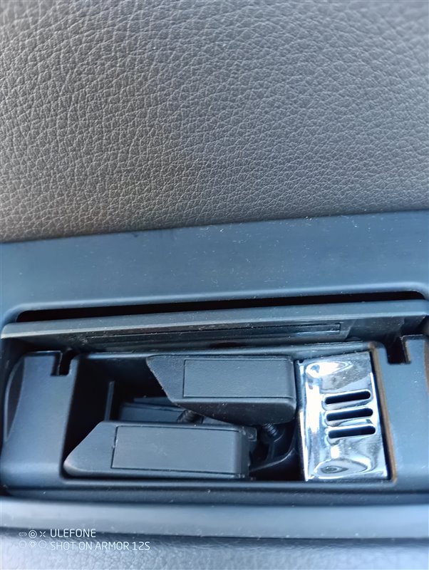 Обшивки дверей Audi A6 2010 C6