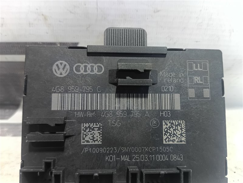 Блок управления двери Audi A6 2012 C7