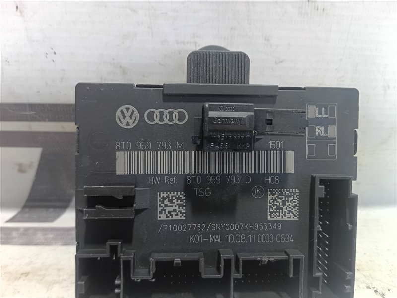 Блок управления двери Audi A5 2012 8T