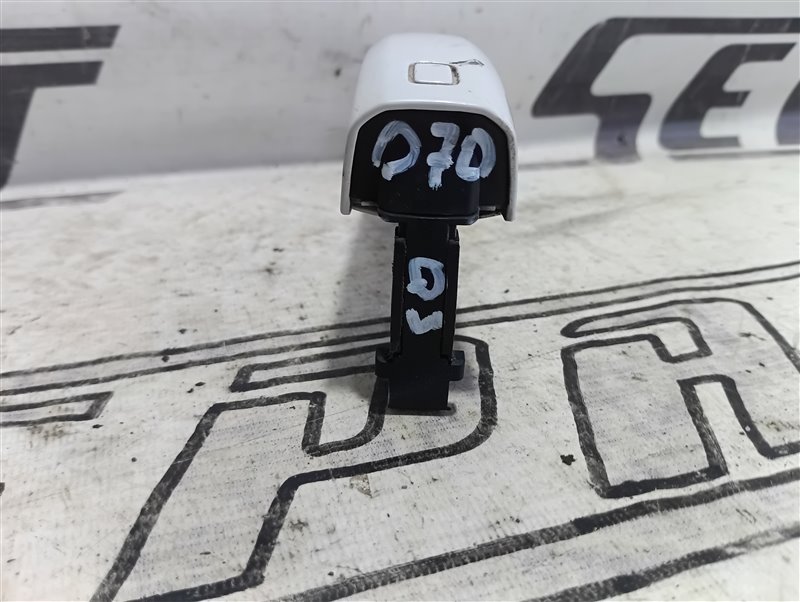 Ручка двери наружная Audi Q3 2012 8U