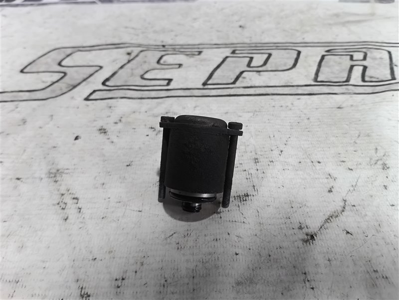 Клапан сервотроника Audi Q7 2008 4L