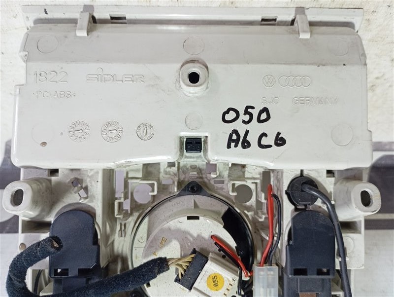Плафон салона Audi A6 2007 C6