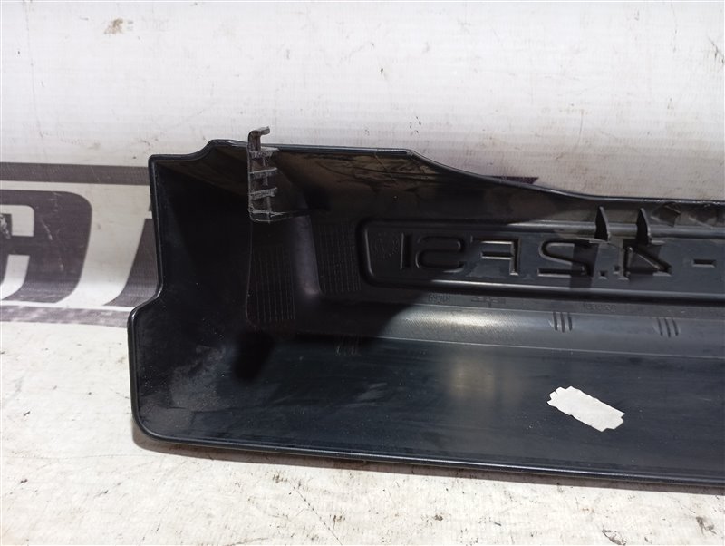 Крышка двигателя декоративная Audi A8 2008 D3
