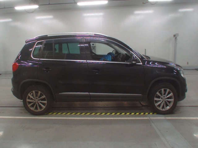 Volkswagen tiguan Volkswagen Tiguan 2012 5N