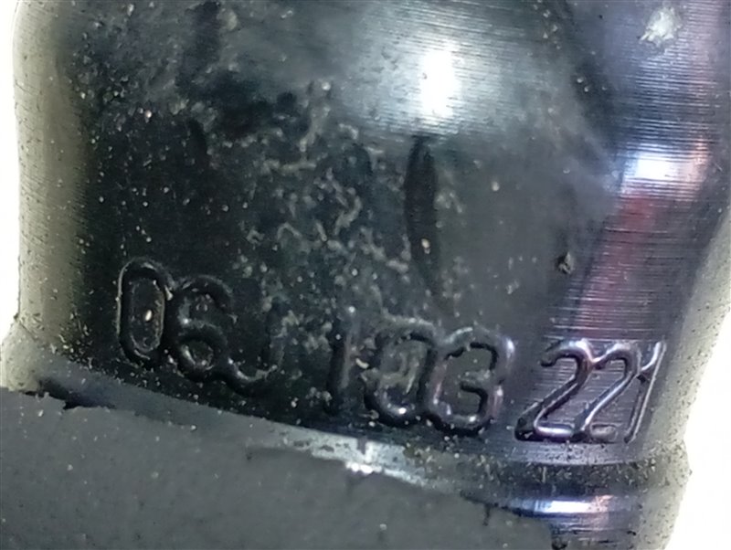 Патрубок вентиляции картера Audi A3 2009 8P