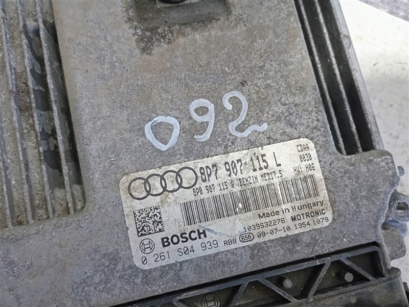 Блок управления двигателем Audi A3 2009 8P