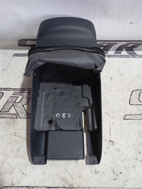 Кожух рулевой колонки Volkswagen Passat 2008 B6