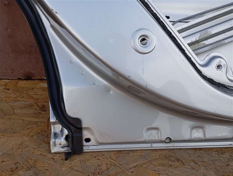 Дверь Volkswagen Passat 2002 B5