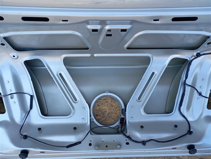 Крышка багажника Volkswagen Passat 2006 B6