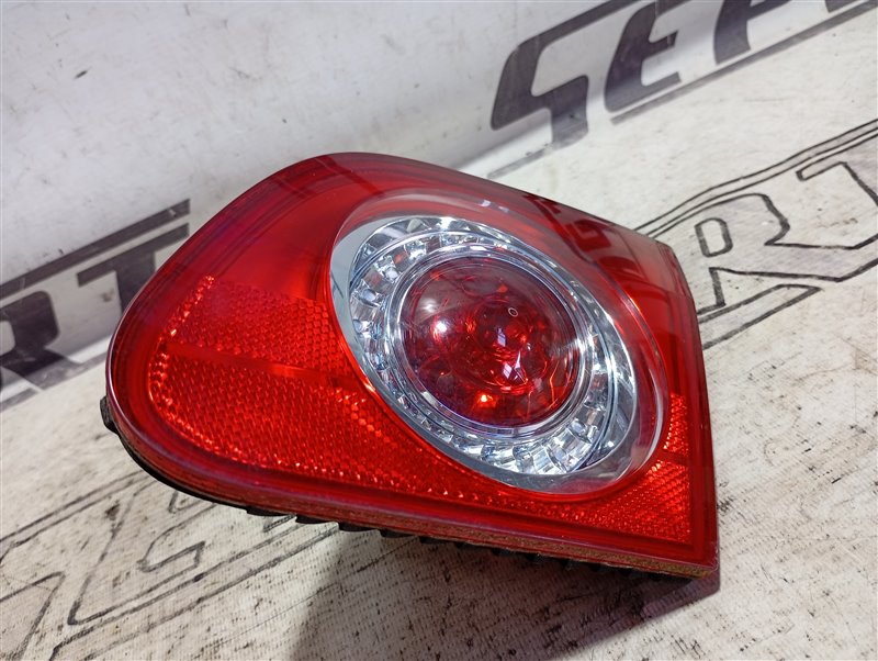 Фонарь внутренний Volkswagen Passat 2009 B6
