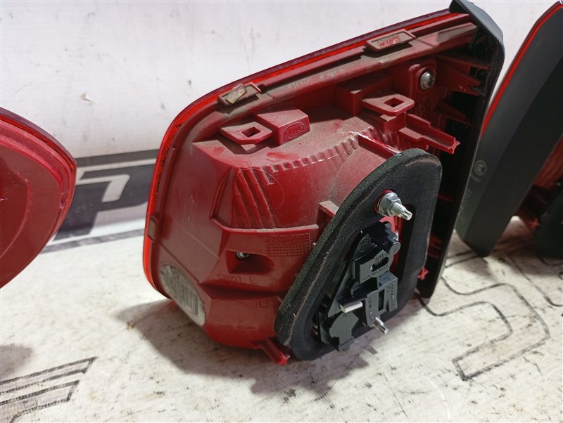 Фонари Volkswagen Tiguan 2012 5N
