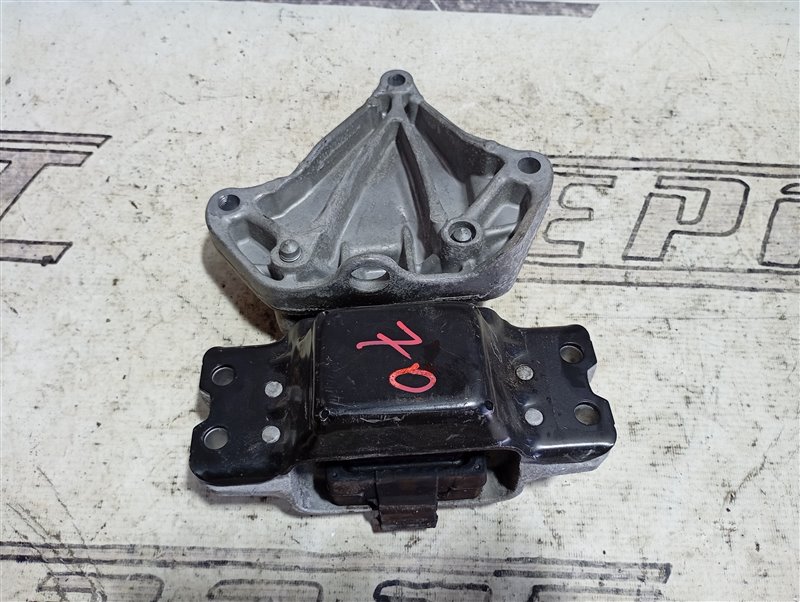 Подушка АКПП Volkswagen Passat 2012 B7