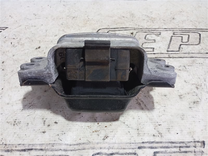 Подушка АКПП Volkswagen Touran 2011 1T