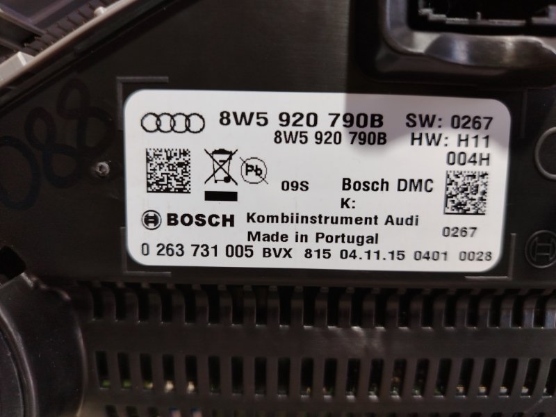 Панель приборов Audi A4 2016 B9