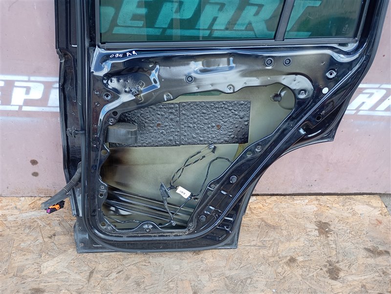 Дверь Volkswagen Tiguan 2012 5N