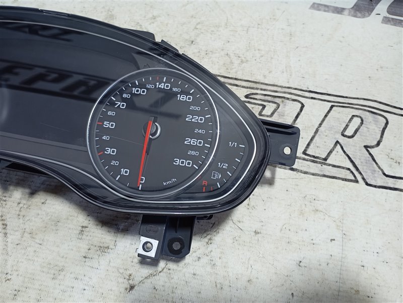 Панель приборов Audi A6 2011 C7