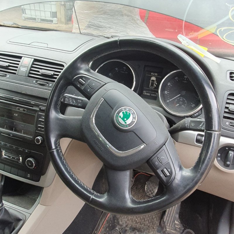 Skoda Yeti 1.2 CBZB Skoda YETI 2011