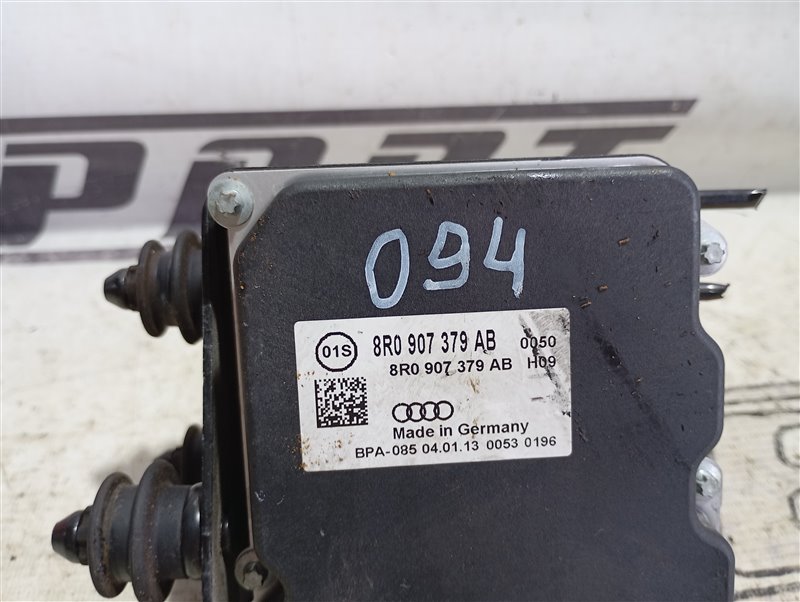 Блок ABS Audi Q5 2013 8R