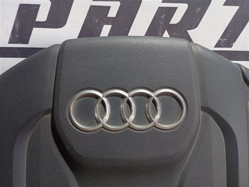 Крышка двигателя декоративная Audi A4 2016 B9