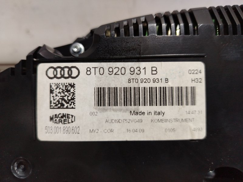 Панель приборов Audi S5 2008 8T