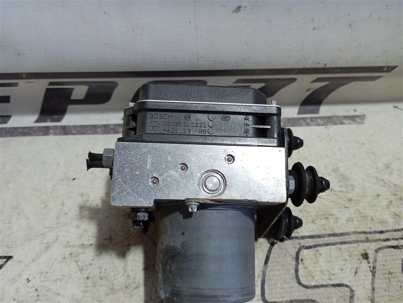 Блок ABS Audi Q5 2012 8R