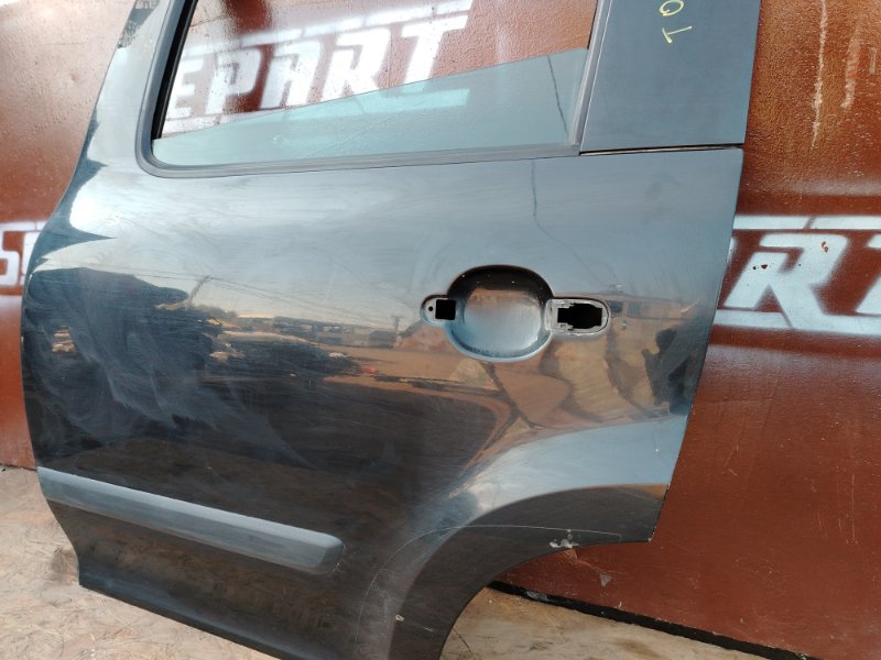 Дверь Skoda YETI 2011