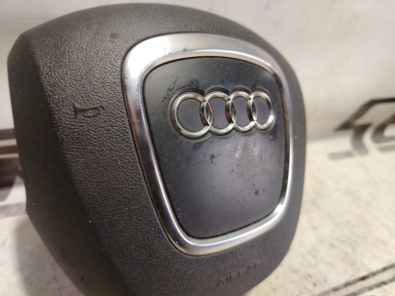 Подушка безопасности в руль Audi A4 2010 B8