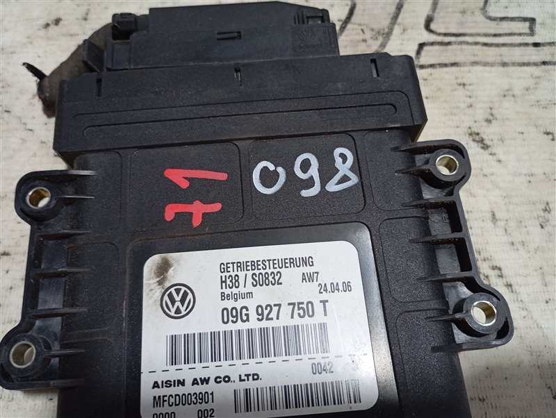 Блок управления АКПП Volkswagen Passat 2006 B6