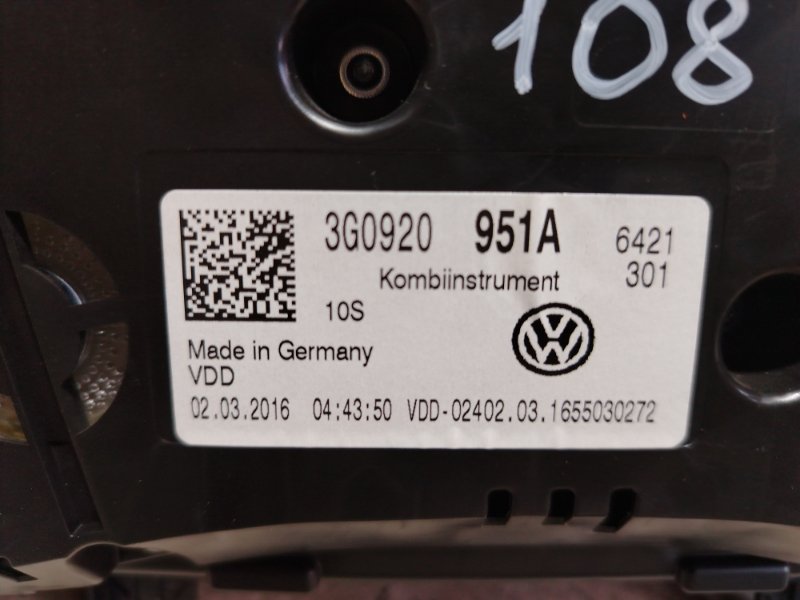 Панель приборов Volkswagen Passat 2016 B8