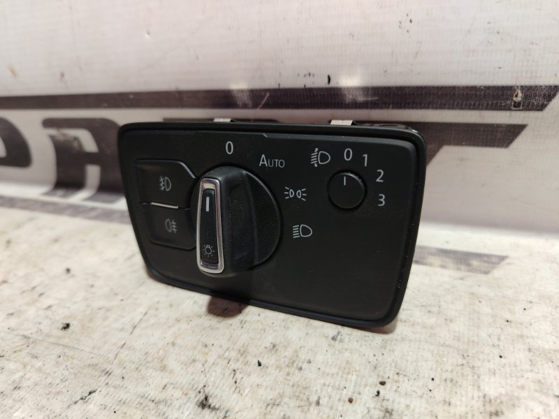 Переключатель света Volkswagen Passat 2016 B8
