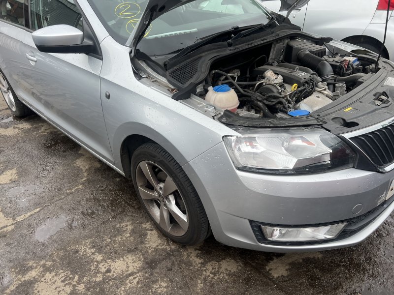 Skoda Rapid 1.2 CBZB 2014 Skoda Rapid 2014