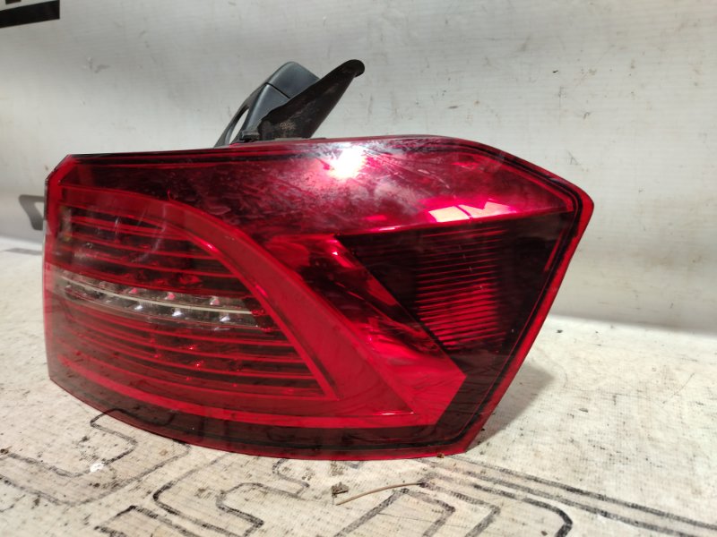 Фонарь Volkswagen Passat 2016 B8