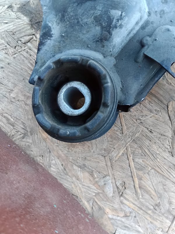Подрамник Volkswagen Passat 2002 B5