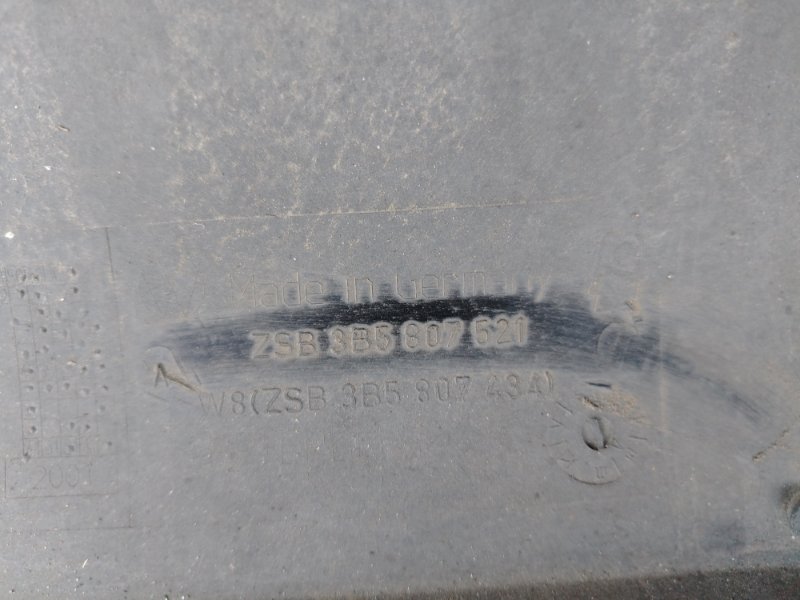 Бампер Volkswagen Passat 2002 B5