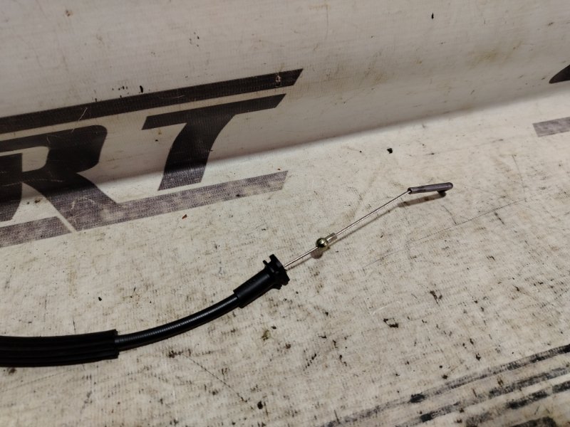 Трос замка багажника Volkswagen Passat 2002 B5