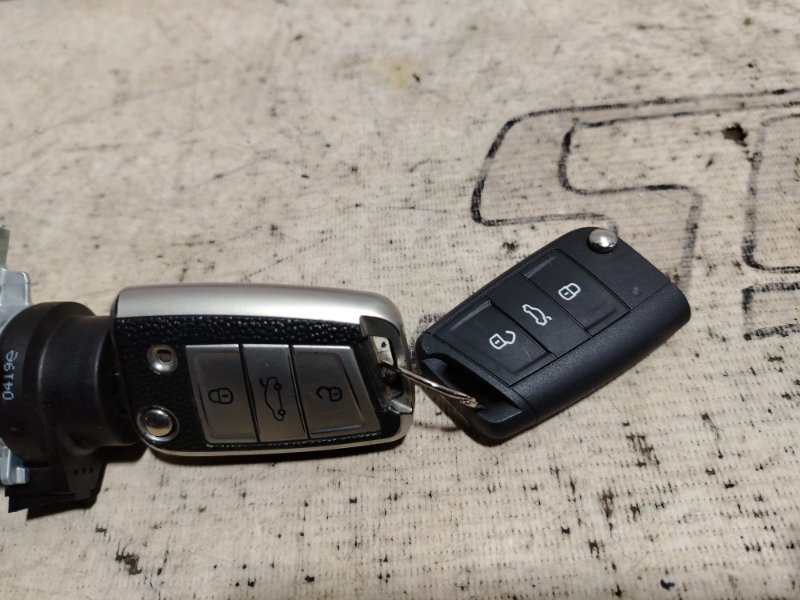 Замок зажигания с ключом Volkswagen Tiguan 2019