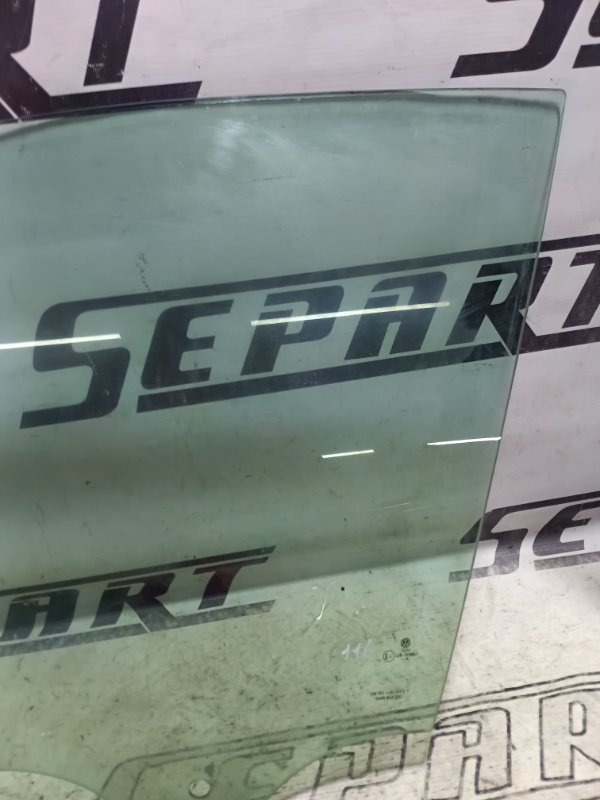 Стекло двери Volkswagen Tiguan 2019