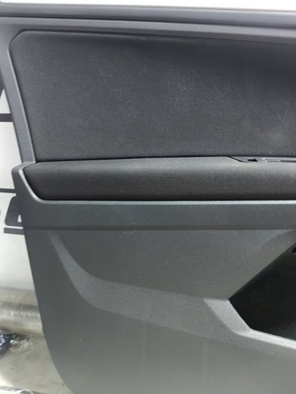 Дверная карта Volkswagen Tiguan 2019