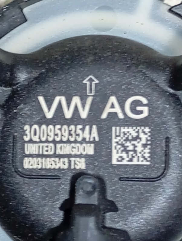 Датчик удара боковой Volkswagen Passat 2016 B8