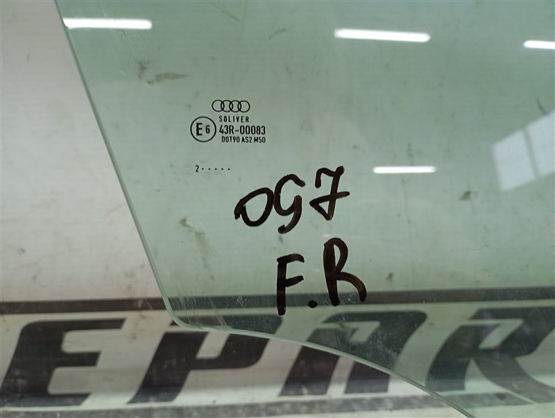 Стекло двери Audi A6 2013 C7
