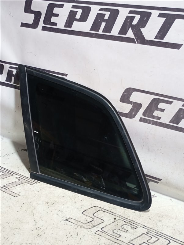 Стекло кузовное Audi A3 2009 8P
