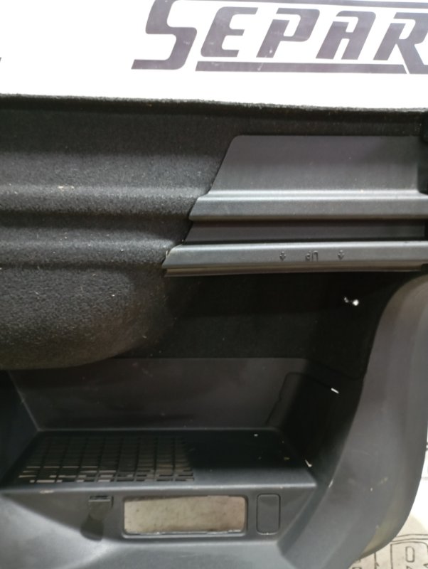 Обшивка багажника Volkswagen Tiguan 2019