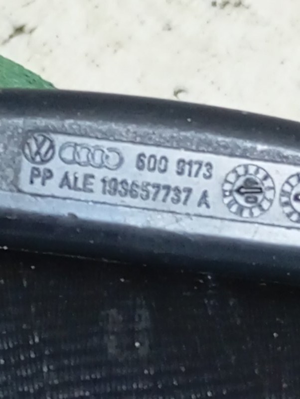 Ремень безопасности Skoda Octavia 2009