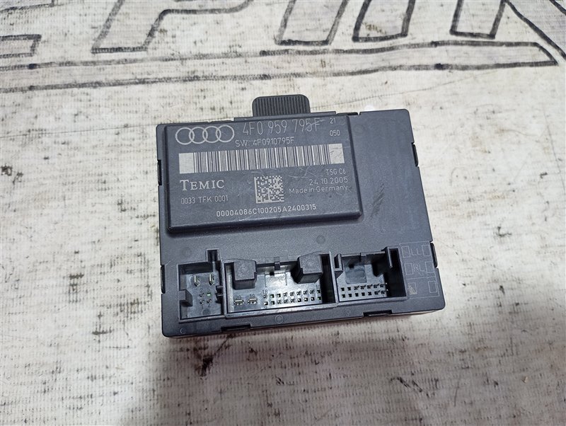 Блок управления двери Audi A6 2005 C6