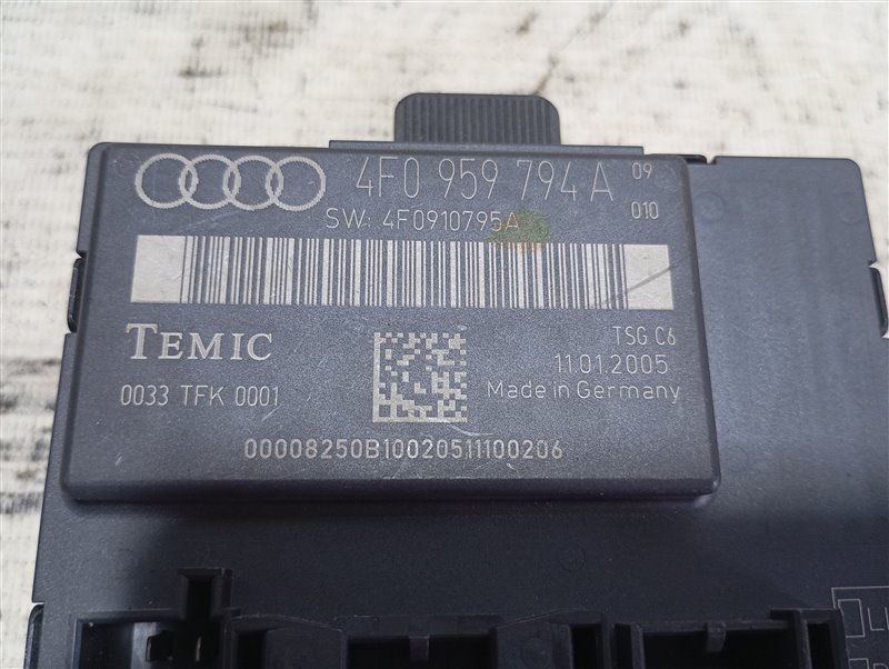 Блок управления двери Audi A6 2005 C6